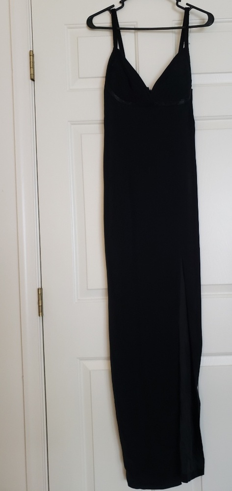 Niteline by Della Roufogali Black Gown